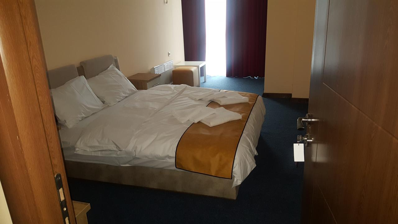 Hotel Panorama City Delcevo Kültér fotó