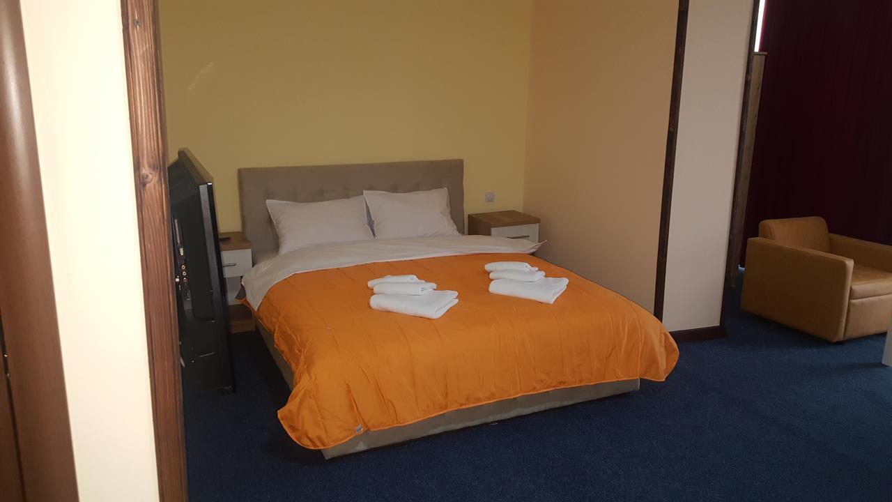 Hotel Panorama City Delcevo Kültér fotó