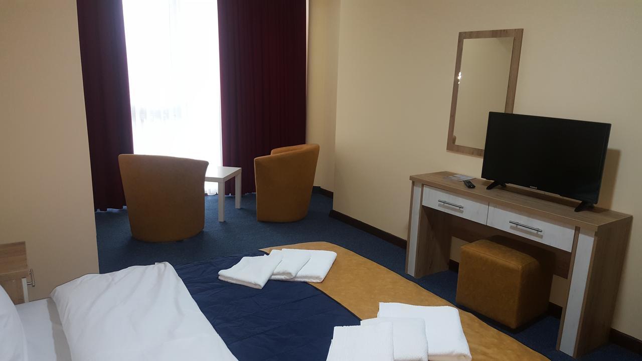 Hotel Panorama City Delcevo Kültér fotó