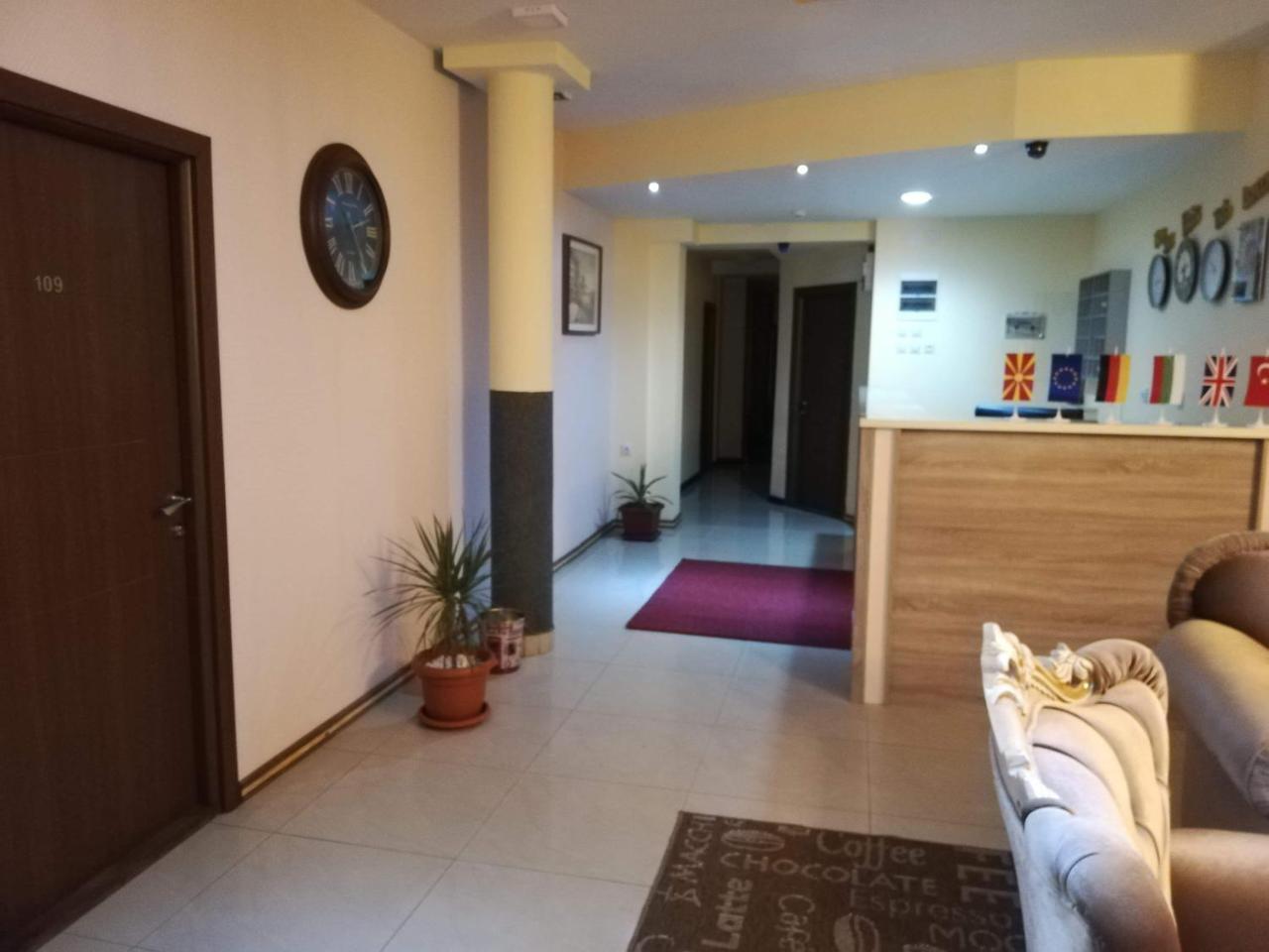 Hotel Panorama City Delcevo Kültér fotó